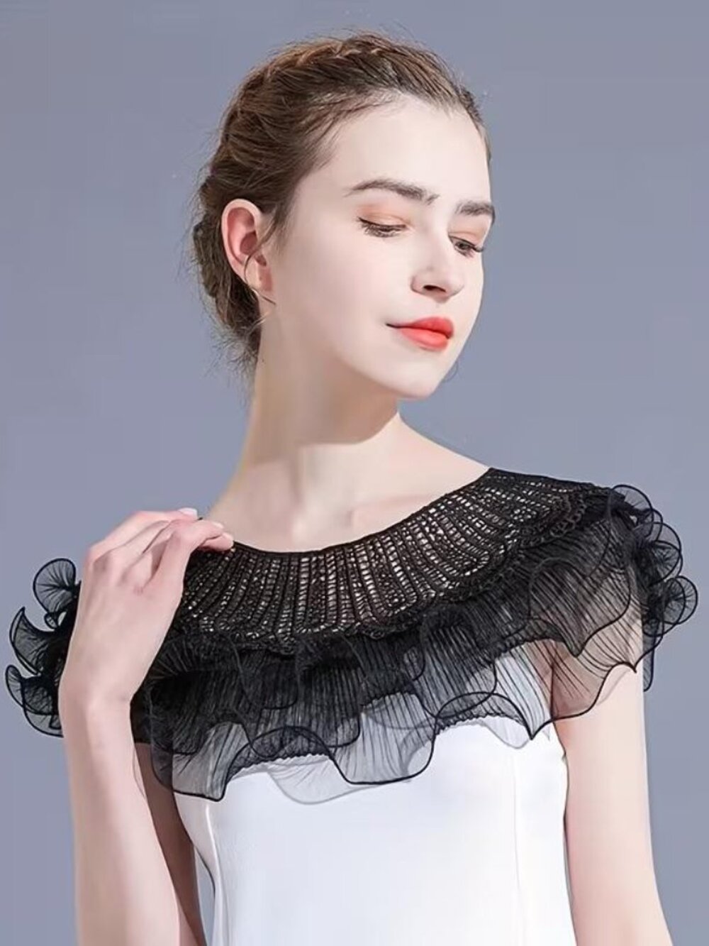 CHIFFON & LACE COLLAR in Black